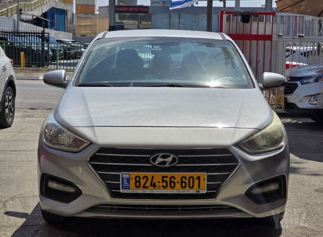 יונדאי אקסנט i25