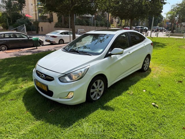 מודעת רכב יונדאי אקסנט i25