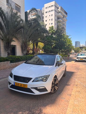 סיאט לאון
