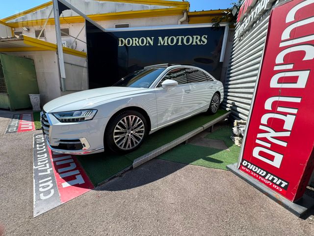 מודעת רכב אאודי A8