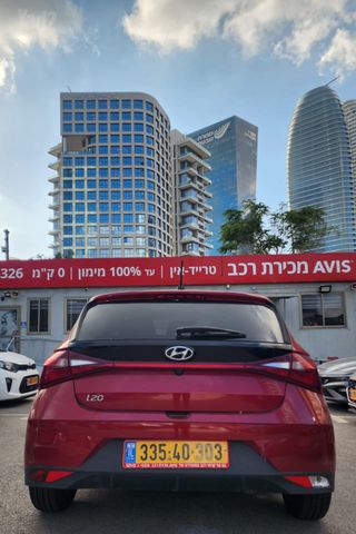 יונדאי i20