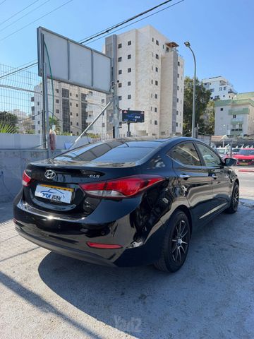יונדאי I35
