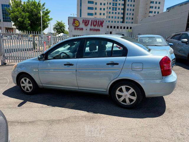 יונדאי אקסנט i25