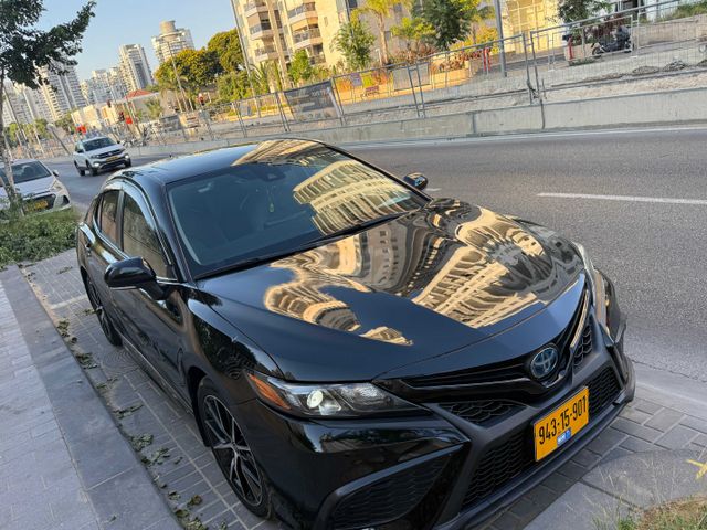 טויוטה קאמרי