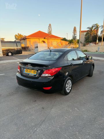 יונדאי אקסנט i25