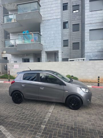 מיצובישי ספייס סטאר