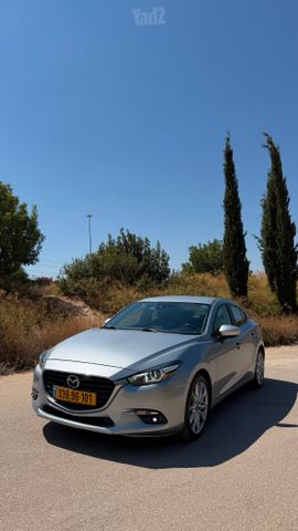 מודעת רכב מאזדה 3