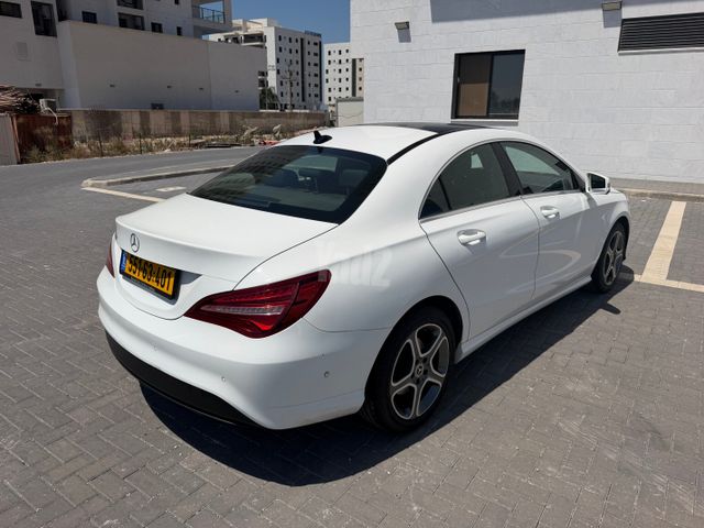 מרצדס-בנץ CLA