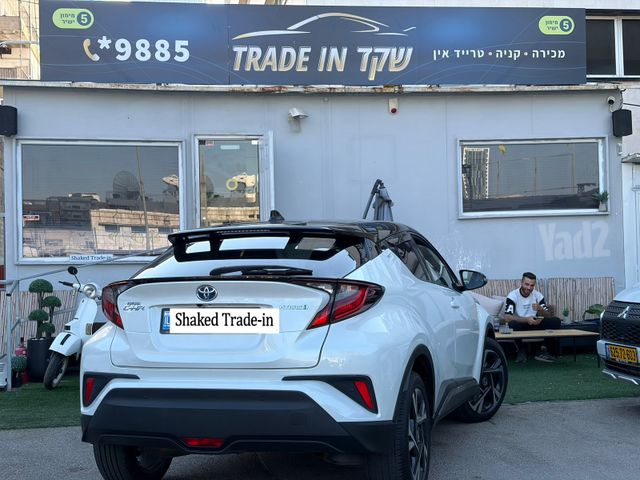 טויוטה C-HR