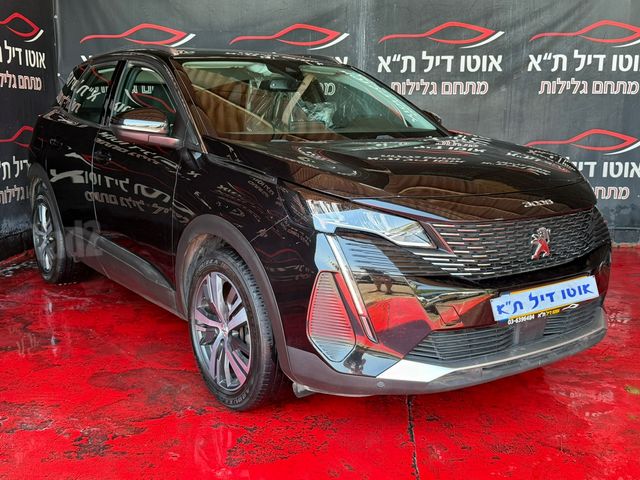 פיג'ו 3008