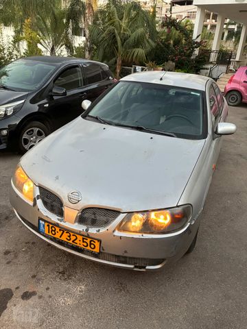 ניסאן אלמרה
