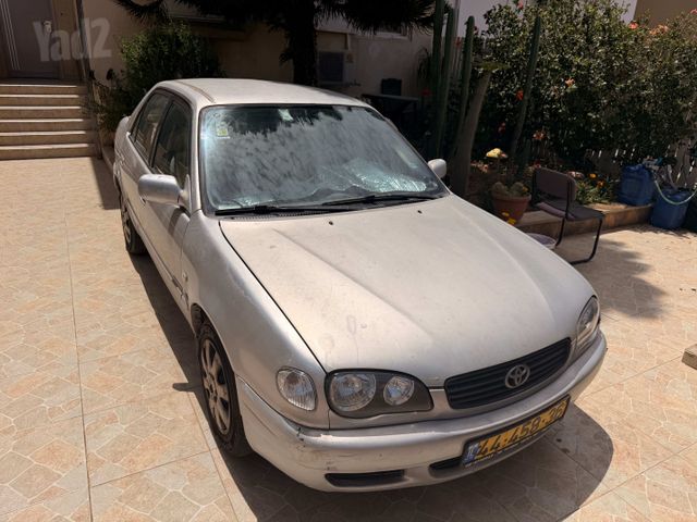 מודעת רכב טויוטה קורולה