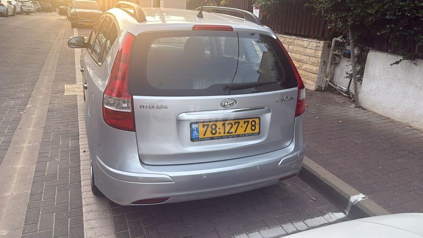 יונדאי i30