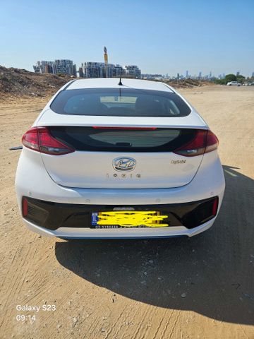 יונדאי איוניק