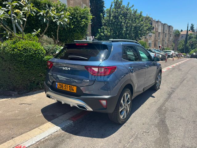 קיה סטוניק