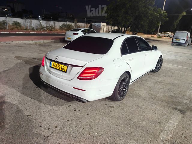 מרצדס-בנץ E-class