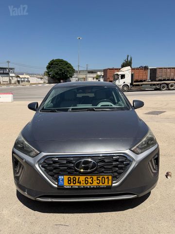 יונדאי איוניק