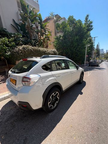 סובארו XV