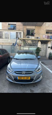 יונדאי אקסנט i25