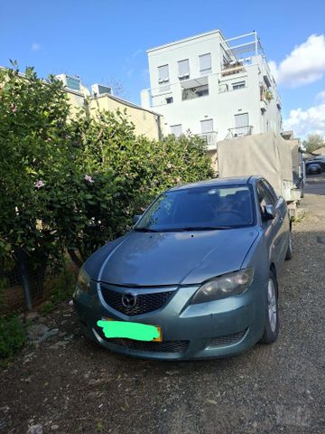 מאזדה 3