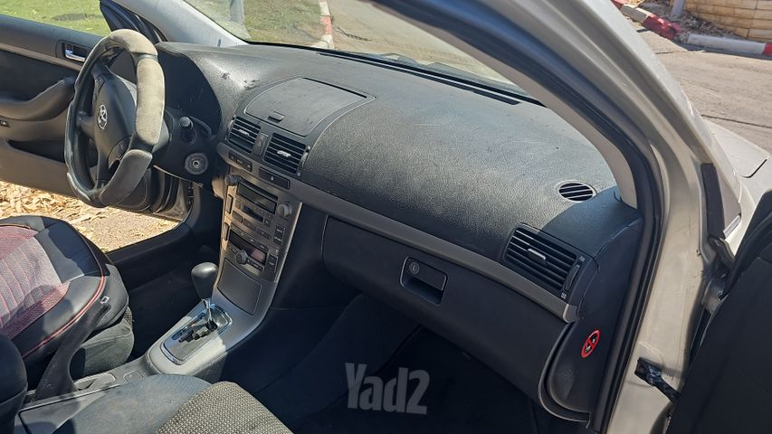 מודעת רכב טויוטה אוונסיס