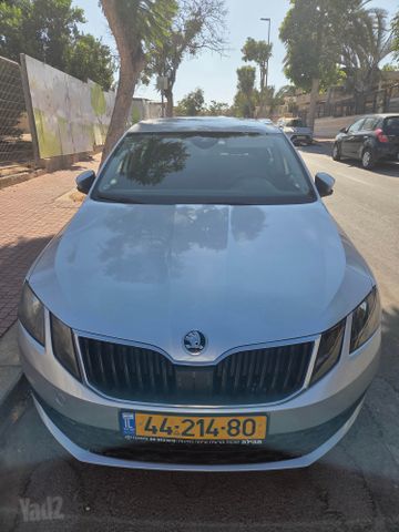 סקודה אוקטביה