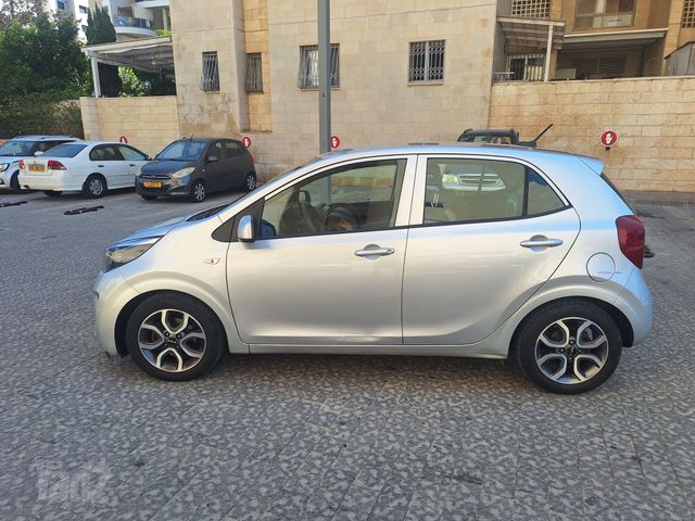 קיה פיקנטו
