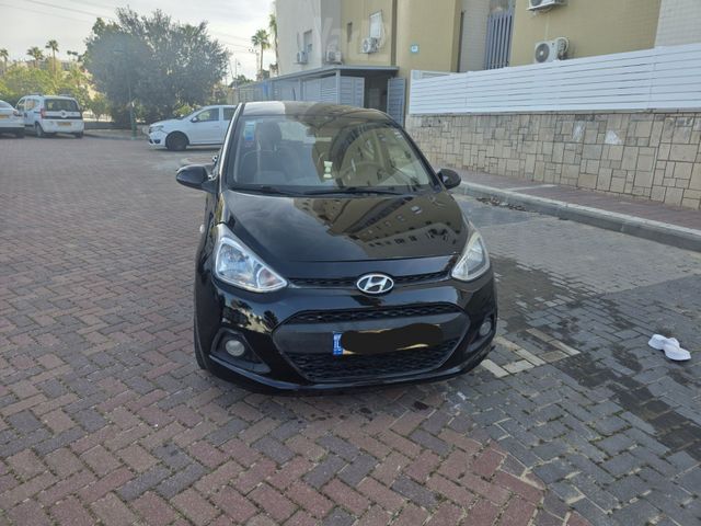 יונדאי i10
