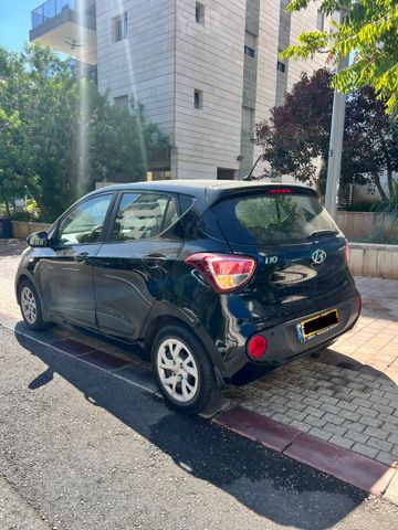 יונדאי i10