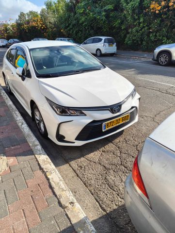 טויוטה קורולה