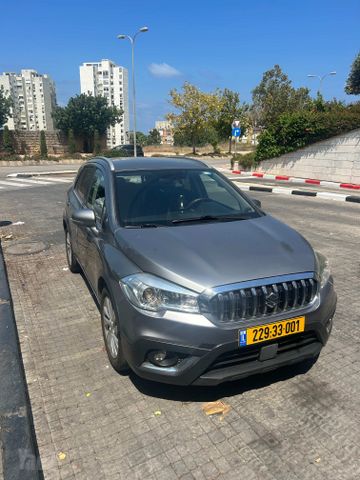 מודעת רכב סוזוקי קרוסאובר