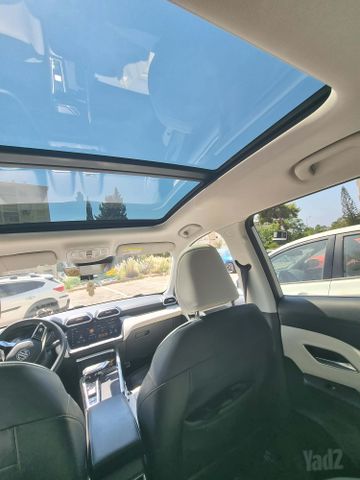 ZS Luxury היברידי אוט׳ 1.5 (102 כ״ס)