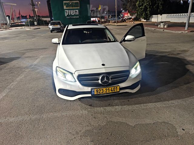 מרצדס-בנץ E-class