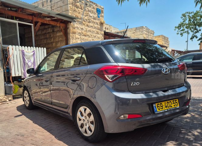 מודעת רכב יונדאי i20