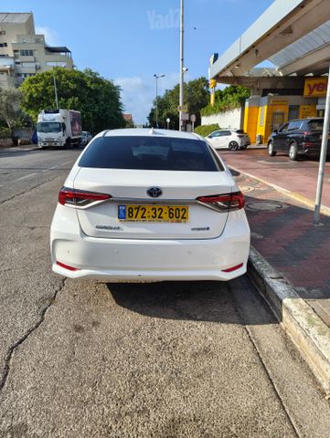 מודעת רכב טויוטה קורולה