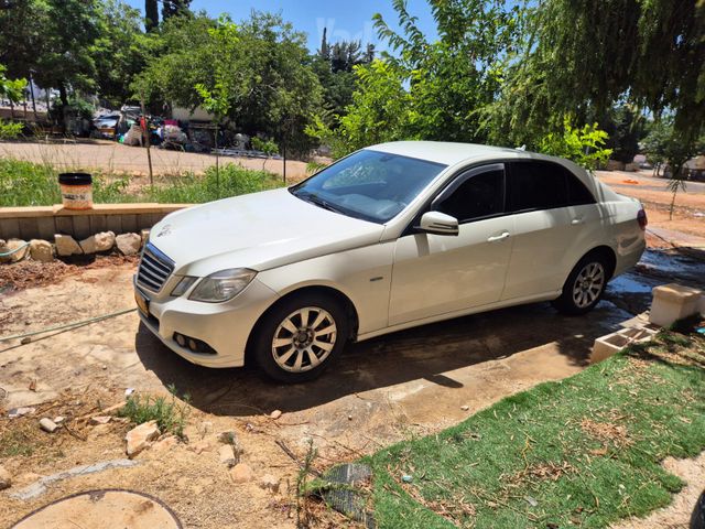 מרצדס-בנץ E-class