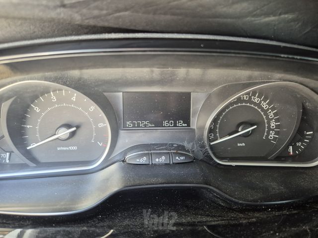 פיג'ו 208