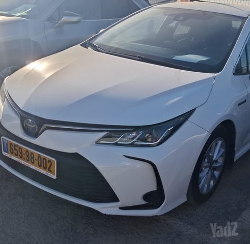 מודעת רכב טויוטה קורולה
