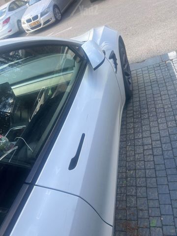 מודעת רכב טסלה מודל 3
