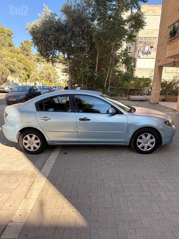 מאזדה 3