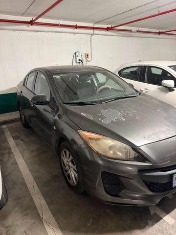 מאזדה 3