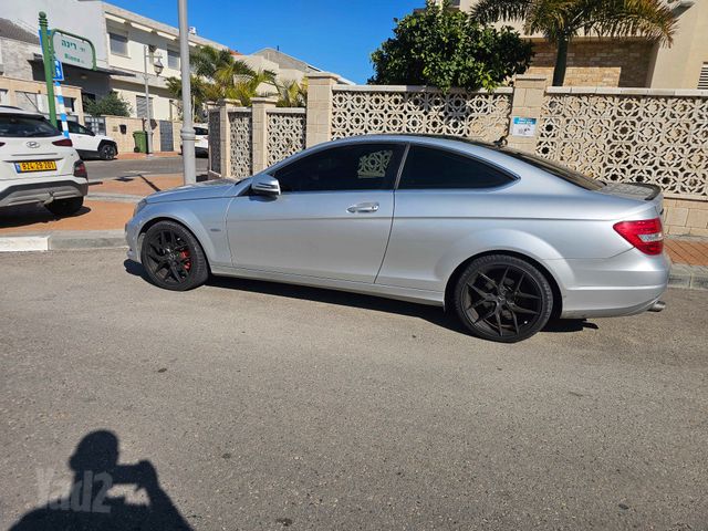 מרצדס-בנץ C-class