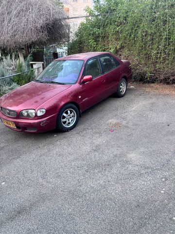 מודעת רכב טויוטה קורולה