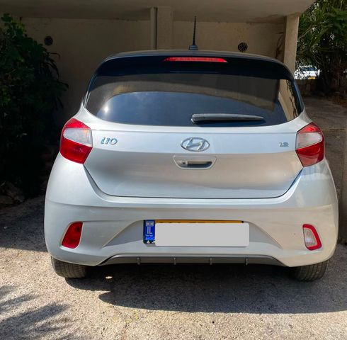 יונדאי i10