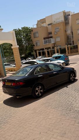 מודעת רכב הונדה אקורד