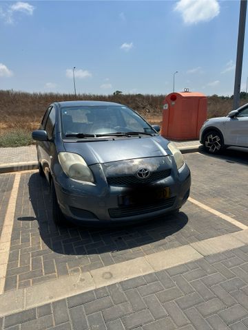 מודעת רכב טויוטה יאריס
