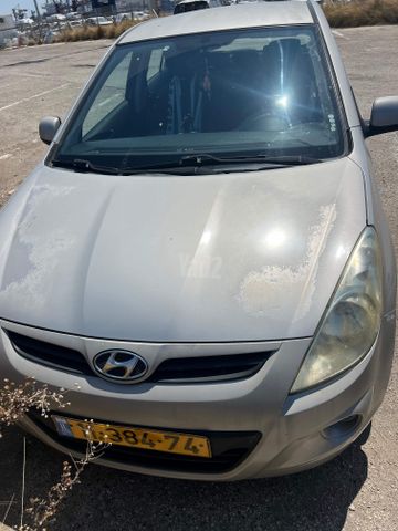 יונדאי i20