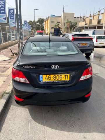 יונדאי אקסנט i25