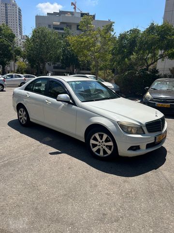 מרצדס-בנץ C-class
