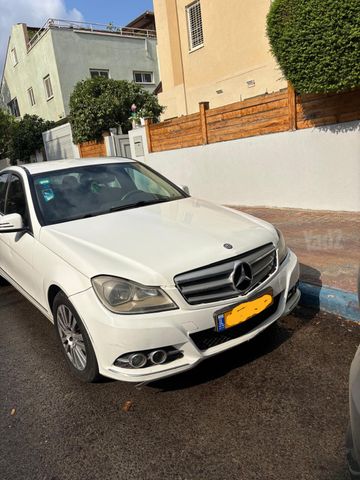 מרצדס-בנץ C-class